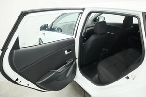 Хэтчбек Kia Rio 2012 года, 1125000 рублей, Курск