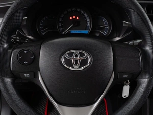 Седан Toyota Corolla 2014 года, 1199000 рублей, Тюмень