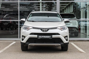 Внедорожник Toyota RAV4 2017 года, 1910000 рублей, Ярославль