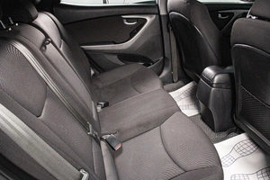 Седан Hyundai Elantra 2015 года, 1269000 рублей, Сургут