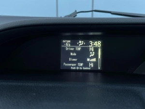 Минивэн Toyota Noah 2015 года, 1849000 рублей, Ижевск