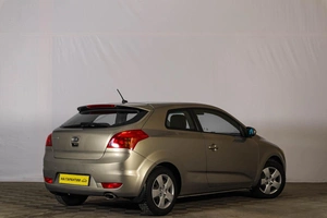 Хетчбэк Kia Ceed 2010 года, 929000 рублей, Тюмень