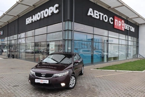 Седан Kia Cerato 2010 года, 780000 рублей, Мирное