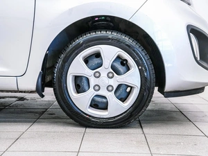 Хетчбэк Kia Picanto 2014 года, 1029000 рублей, Красноярск