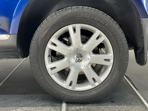 Внедорожник Volkswagen Touareg 2008 года, 1995000 рублей, Красноярск