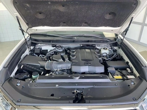 Внедорожник Toyota Land Cruiser Prado 2021 года, 6400000 рублей, Красноярск