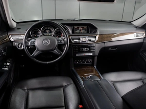 Седан Mercedes-benz E-класс 2014 года, 2249000 рублей, Тюмень
