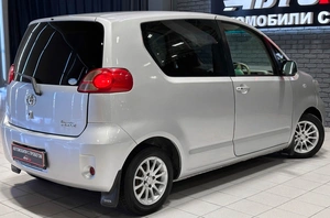 Минивэн Toyota Porte 2004 года, 497000 рублей, Красноярск