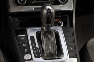 Седан Volkswagen Passat 2011 года, 1179000 рублей, Новосибирск