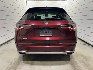 Внедорожник Honda ZR-V 2023 года, 3340000 рублей, Красноярск