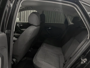Седан Volkswagen Polo 2012 года, 749000 рублей, Ачинск