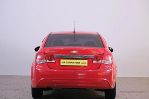Седан Chevrolet Cruze 2013 года, 749000 рублей, Омск