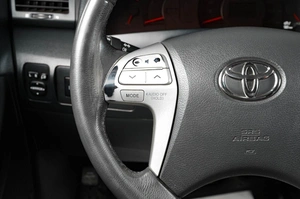 Седан Toyota Camry 2008 года, 1049000 рублей, Тюмень