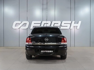 Седан Opel Astra 2012 года, 879000 рублей, Воронеж