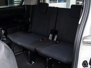 Минивэн Toyota Voxy 2019 года, 2350000 рублей, Краснодар