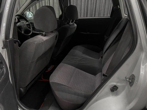 Универсал Nissan Wingroad 2001 года, 165000 рублей, Красноярск