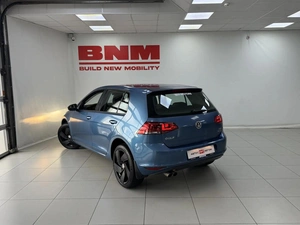 Хэтчбек Volkswagen Golf 2013 года, 1125000 рублей, Смоленск