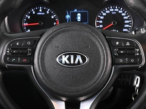 Седан Kia Optima 2016 года, 1599000 рублей, Аксай