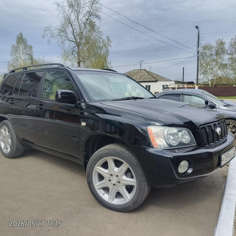 Внедорожник Toyota Kluger 2001 года, 975000 рублей, Канск