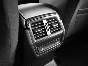 Внедорожник Skoda Karoq 2020 года, 2087100 рублей, Казань