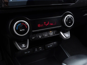 Седан Kia Rio 2018 года, 1335000 рублей, Волгоград