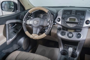 Внедорожник Toyota RAV4 2007 года, 1099000 рублей, Томск