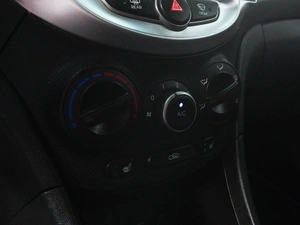 Седан Hyundai Solaris 2014 года, 839000 рублей, Минеральные Воды