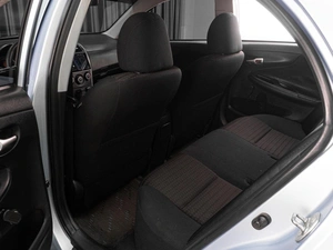 Седан Toyota Corolla 2010 года, 1049000 рублей, Тюмень