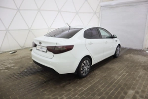 Седан Kia Rio 2013 года, 799000 рублей, Обнинск