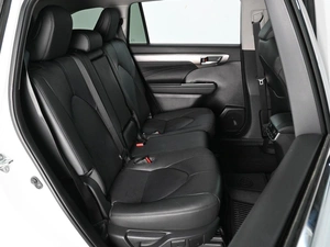 Внедорожник Toyota Highlander 2024 года, 4749000 рублей, Аксай