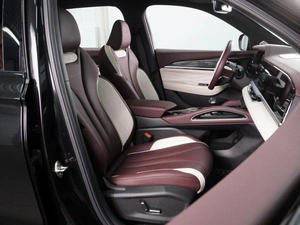 Внедорожник Geely Monjaro 2023 года, 3331000 рублей, Красный Пахарь