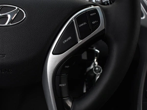 Седан Hyundai Elantra 2015 года, 1230000 рублей, Краснодар