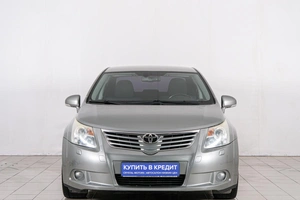Седан Toyota Avensis 2009 года, 1189000 рублей, Красноярск