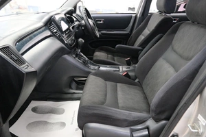 Внедорожник Toyota Kluger 2001 года, 1049000 рублей, Омск