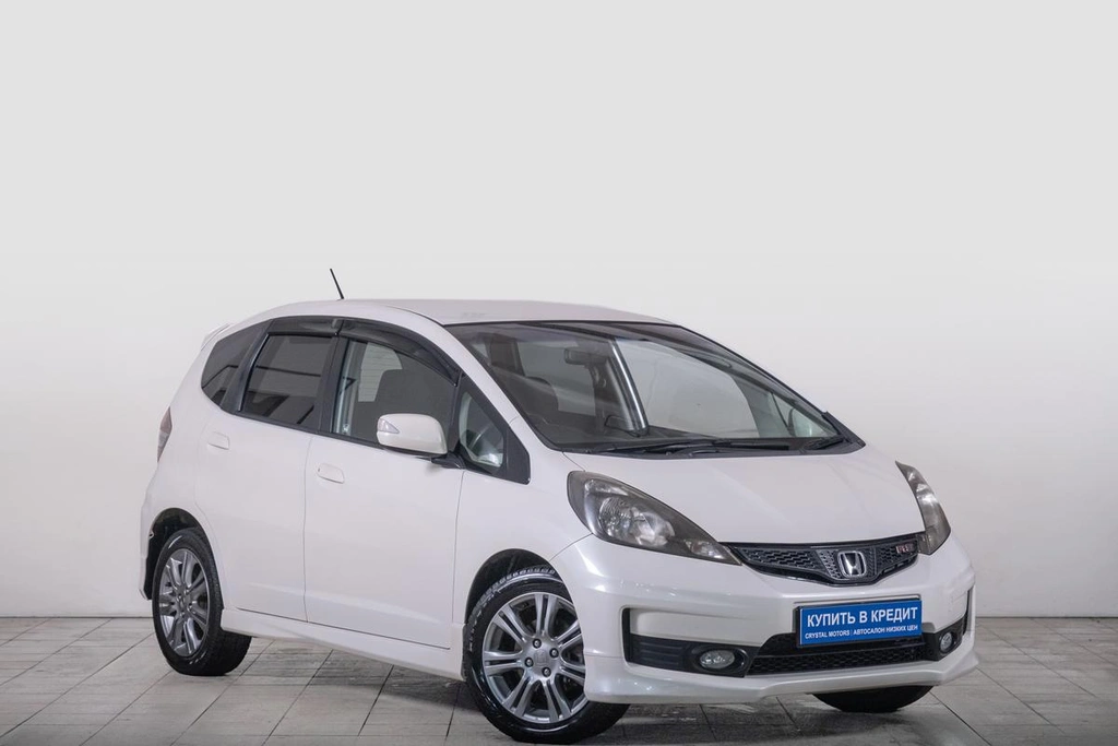 Хетчбэк Honda Fit 2011 года, 1139000 рублей, Томск