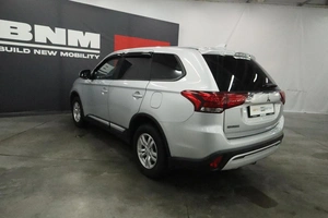 Внедорожник Mitsubishi Outlander 2018 года, 2010000 рублей, Курск