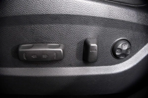 Внедорожник Hyundai Santa Fe 2015 года, 2229000 рублей, Пермь