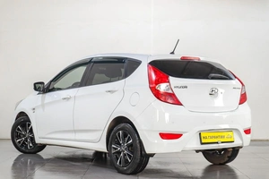 Хетчбэк Hyundai Solaris 2012 года, 839000 рублей, Челябинск
