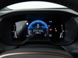 Внедорожник Toyota Corolla Cross, I Рестайлинг 2025 года, 3934900 рублей, Москва