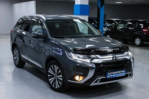 Внедорожник Mitsubishi Outlander 2019 года, 2098000 рублей, Солонцы