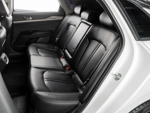Седан Kia K5 2020 года, 2300000 рублей, Тюмень