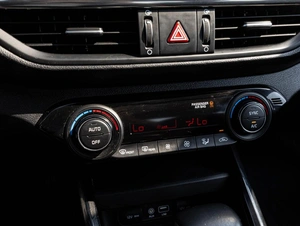 Седан Kia Cerato 2019 года, 1819000 рублей, Краснодар
