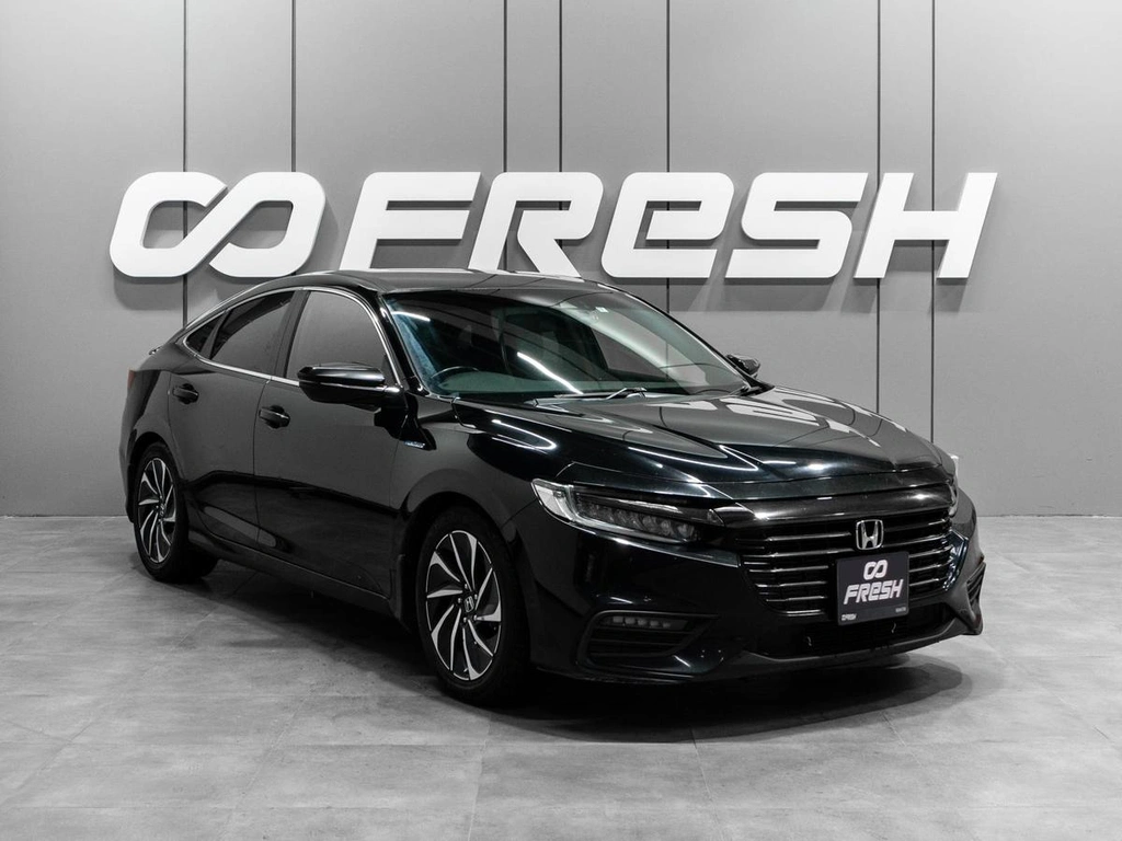 Седан Honda Insight 2018 года, 1850000 рублей, Тюмень