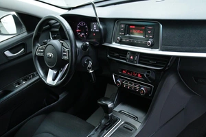Седан Kia Optima 2018 года, 1603000 рублей, Солонцы