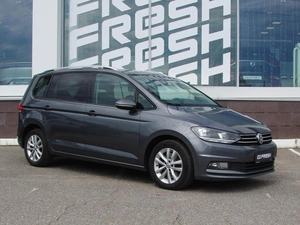Минивэн Volkswagen Touran 2017 года, 1450000 рублей, Владимир