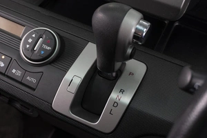 Минивэн Honda Freed 2014 года, 1330000 рублей, Омск