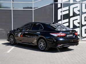 Седан Toyota Camry 2018 года, 2750000 рублей, Краснодар