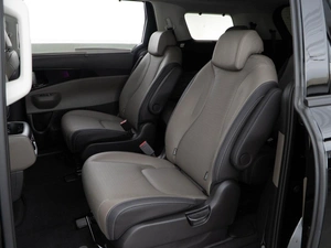 Минивэн Kia Carnival 2025 года, 8528888 рублей, Москва