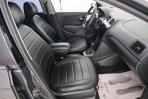 Седан Volkswagen Polo 2016 года, 1099000 рублей, Красноярск