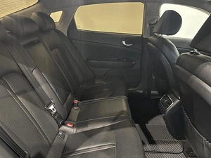 Седан Kia Optima 2018 года, 1790000 рублей, Кемерово